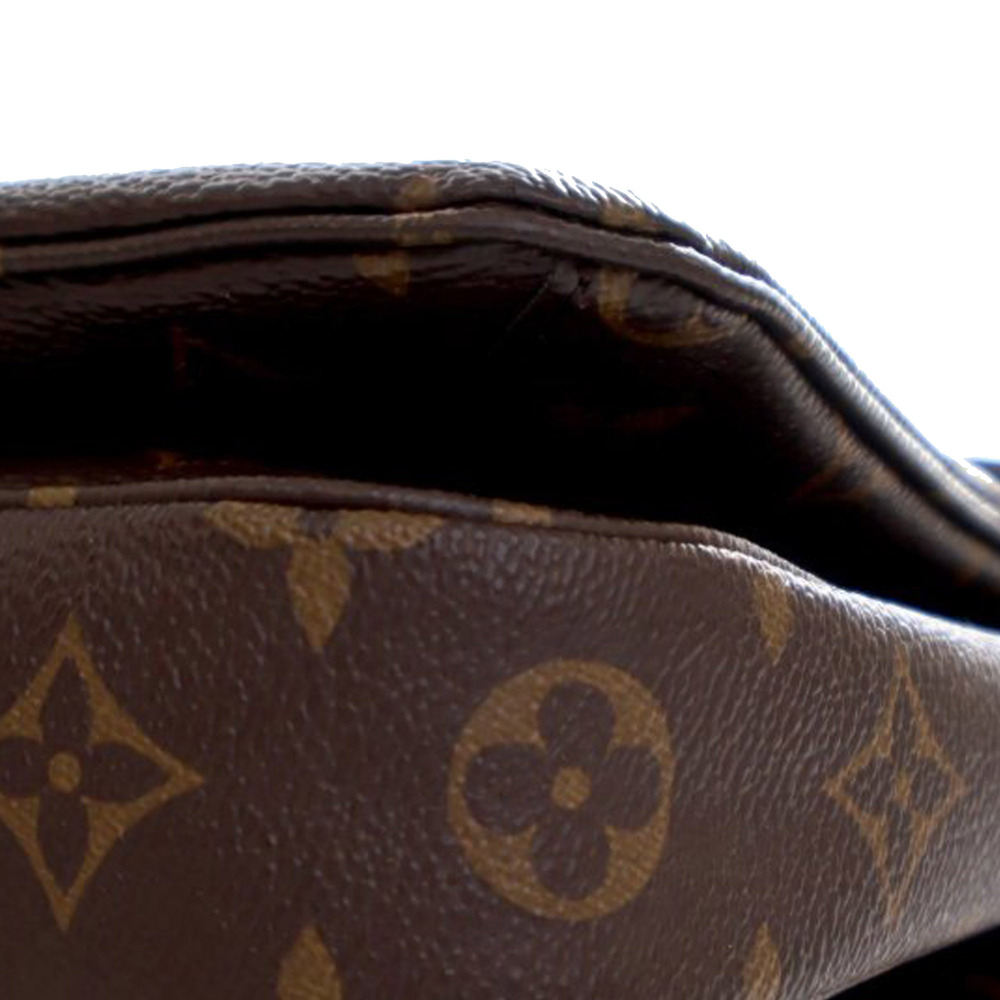 Pre-Loved Louis Vuitton Monogram Pochette Metis - Picture 11 of 12